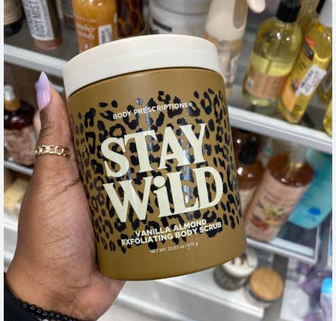 Body Prescriptions Stay Wild Vanilla Almond Exfoliating Body Scrub 670g - Image 2