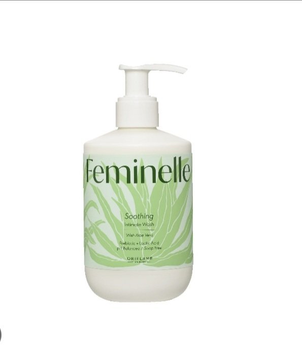 Oriflame Feminelle Soothing Intimate Wash 300ml/ 10.0 fl.oz.e