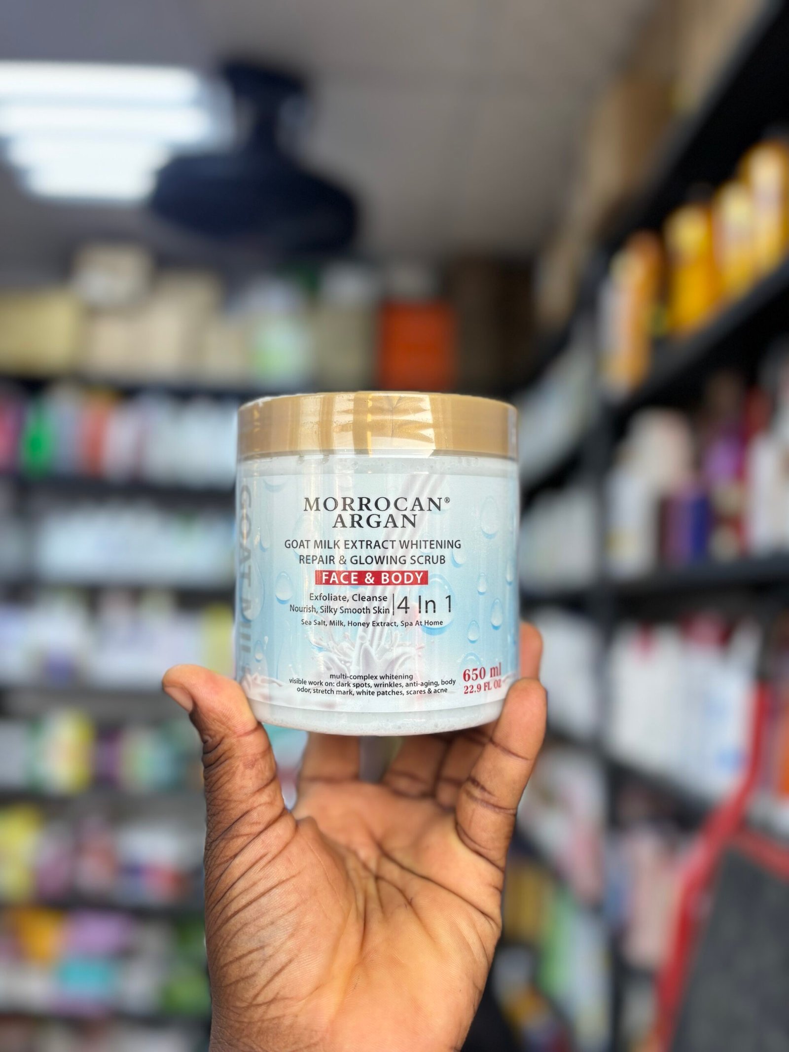 Morrocan argan goat milk extract whitening repair & glowing scrub 650ml
