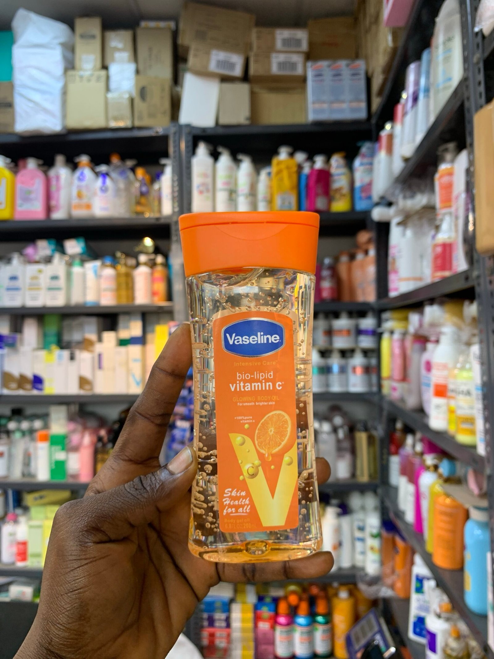 Vaseline intensive care bio lipid vitamin c glowing body oil (200ml)
