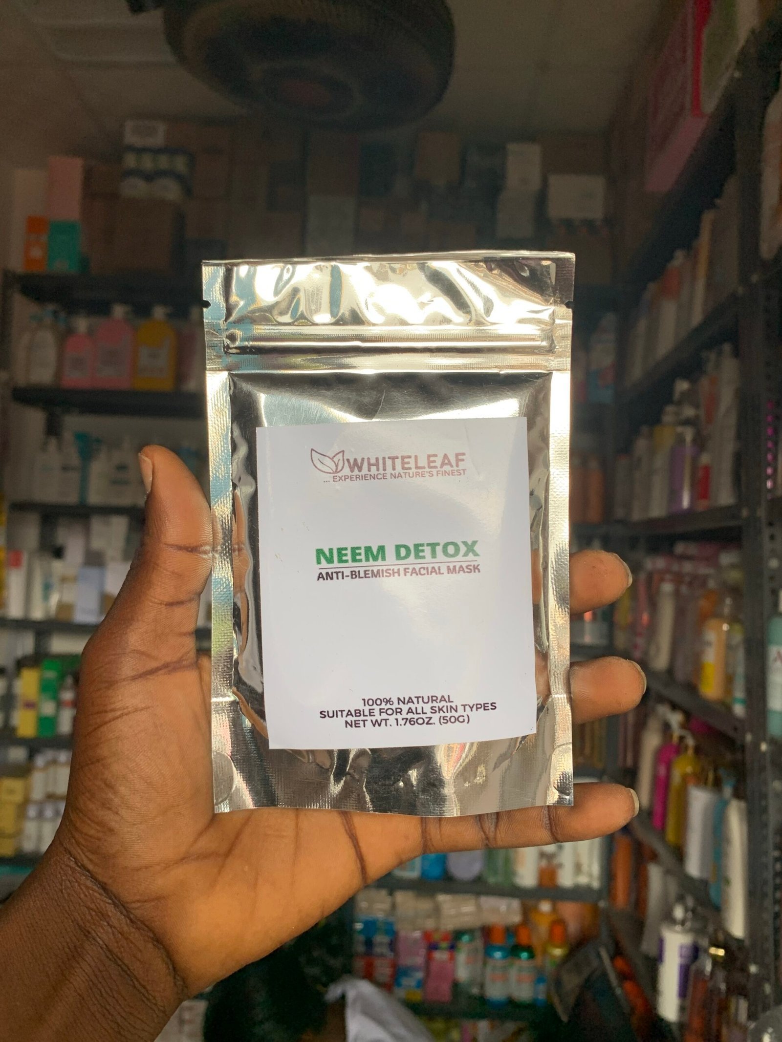 White leaf neem detox anti blemish facial mask (50g)